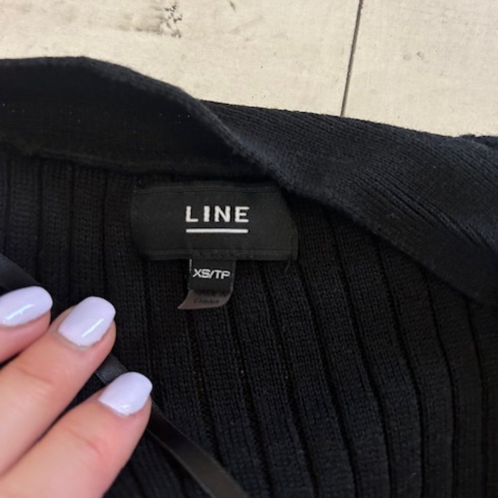 Line Long Cardigan - Picture 5 of 5
